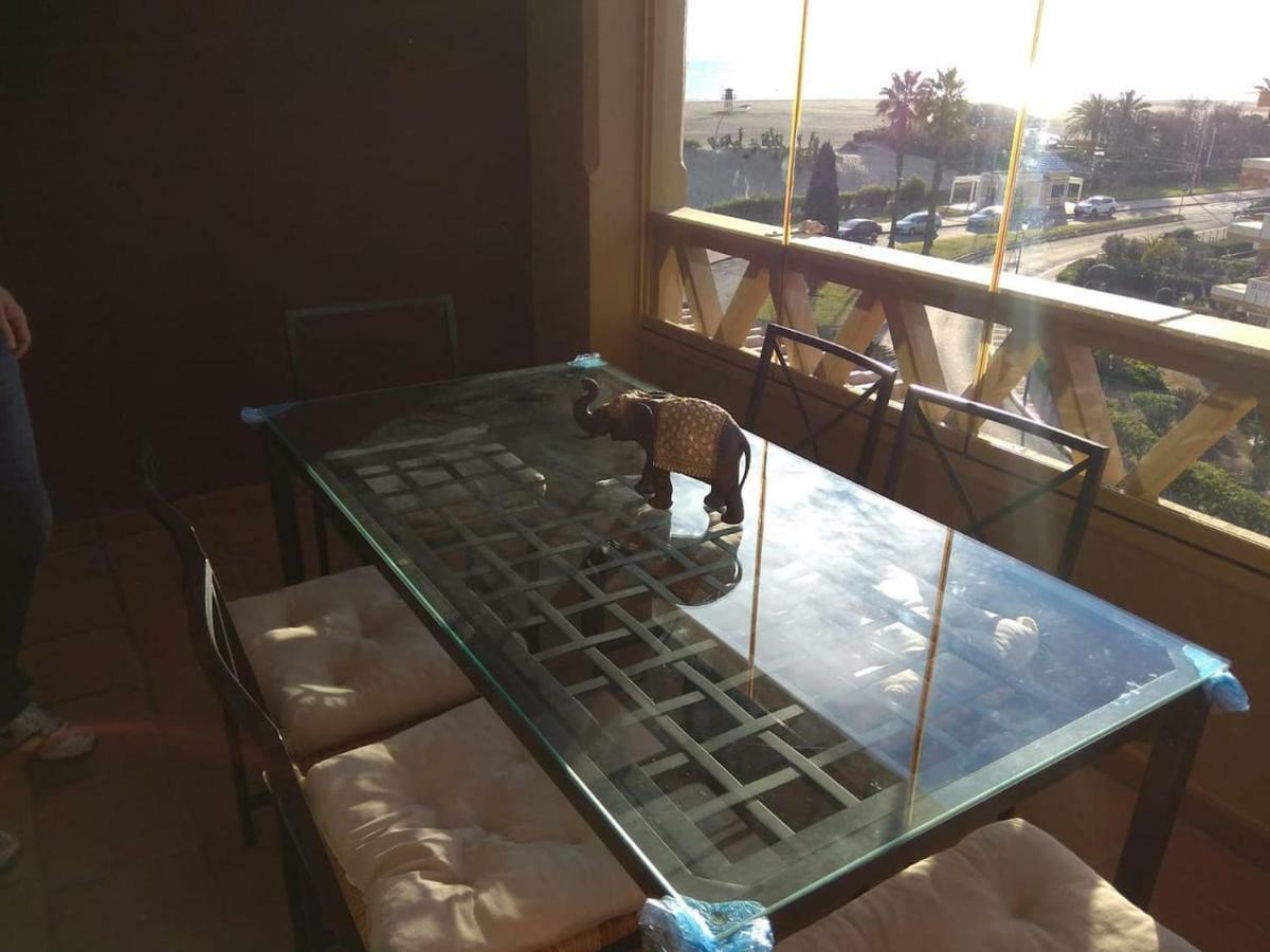 Apartment Urbanizacion Alcaudon 50m Playa Isla Canela